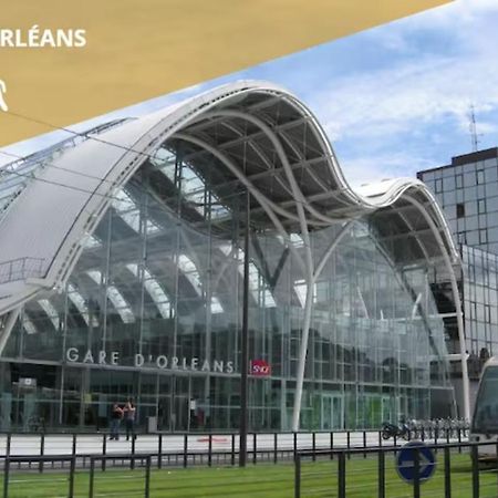 Appartamento Charmant Studio Vue Cathedrale Quartier Historique Orléans Esterno foto